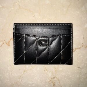COACH- Essential Quilted Pillow Leather Card Case